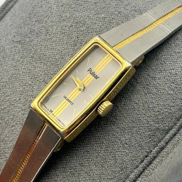 Vintage Pulsar Two-tone Rectangular Dial Tank Women’s Watch Working New Battery main image 7